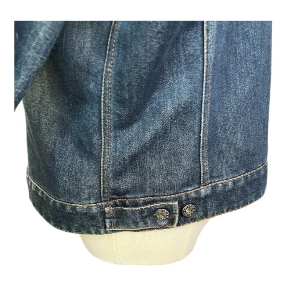 EUC GAP Blue Denim Trucker Jacket – Size XL - Picture 6 of 9